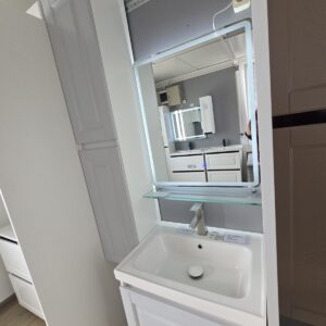 Oglindă cu iluminare Chisinau