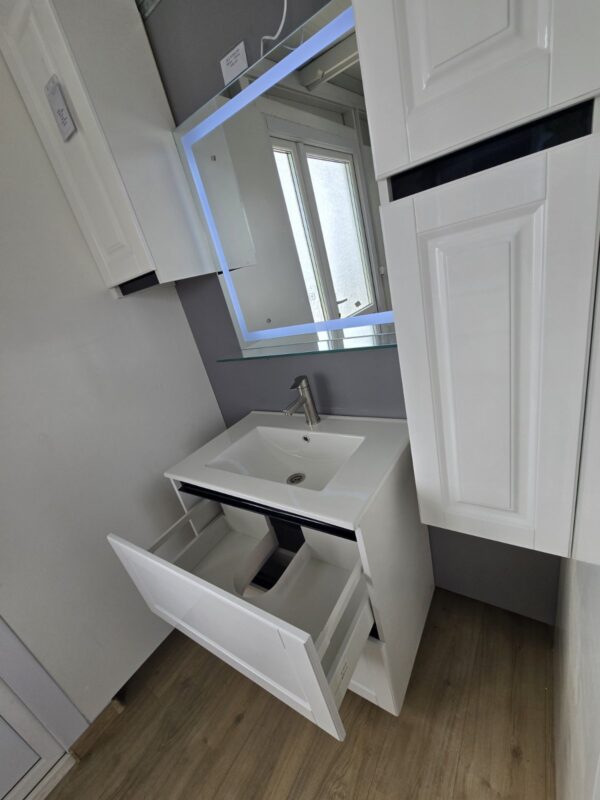 Fotografie cu oglinzi. - imagine 8