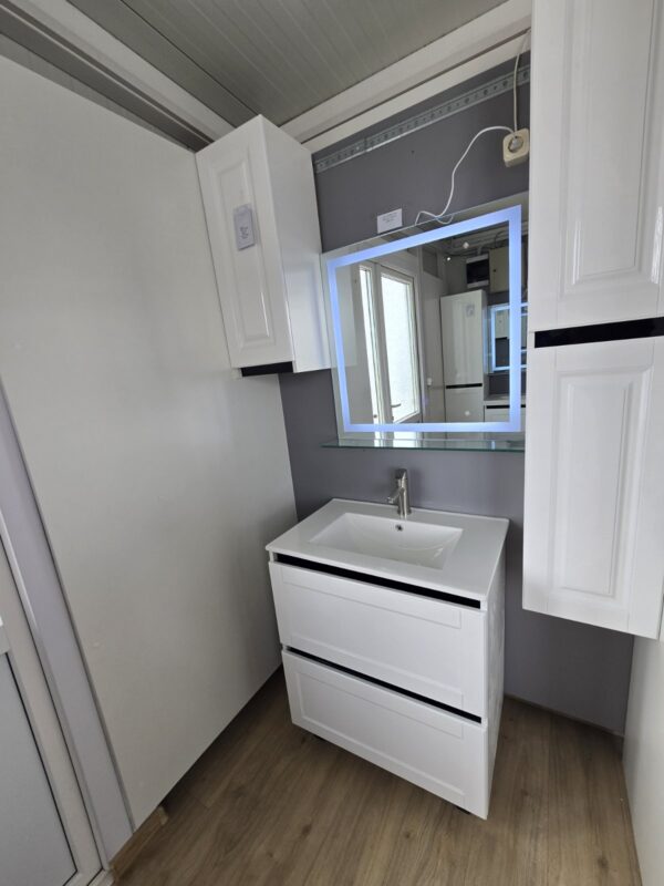 Fotografie cu oglinzi. - imagine 9