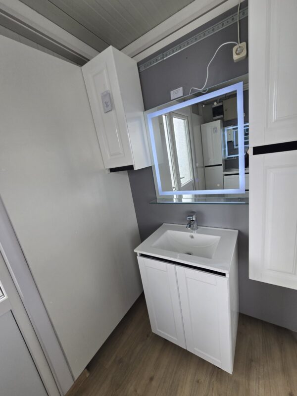 Fotografie cu oglinzi. - imagine 5